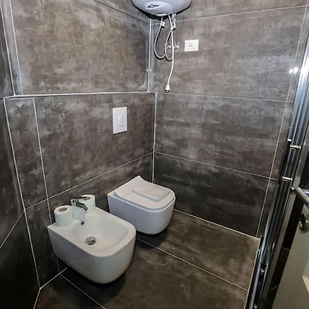 Miku Apartment- Exclusive 1 Bedroom At Komuna E Parisit * Tirana